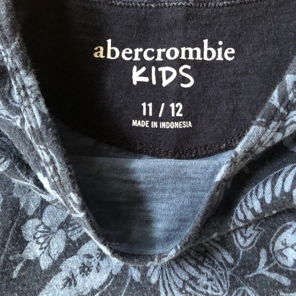 Tank Top - Picture 3 of 3